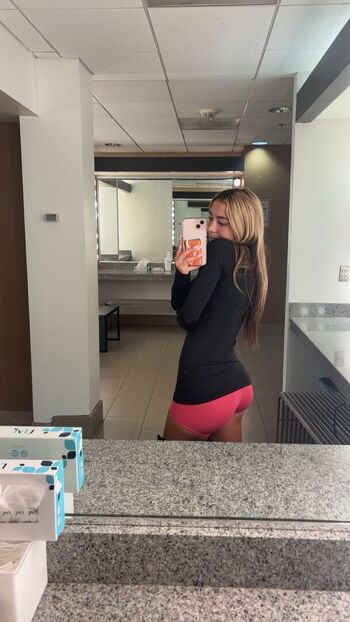 Ava nucci page leaked private photo uncensored HD quality