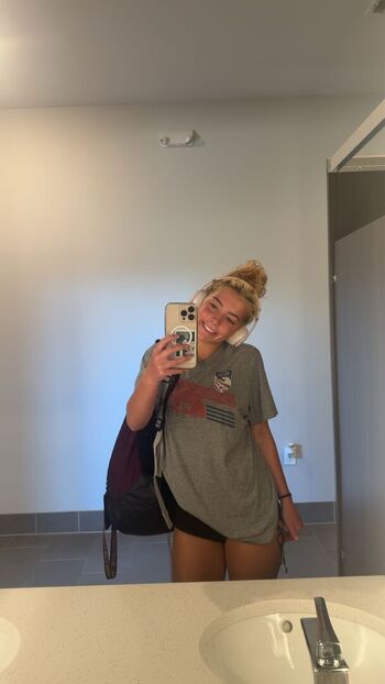 Ava nucci page leaked private photo uncensored HD quality