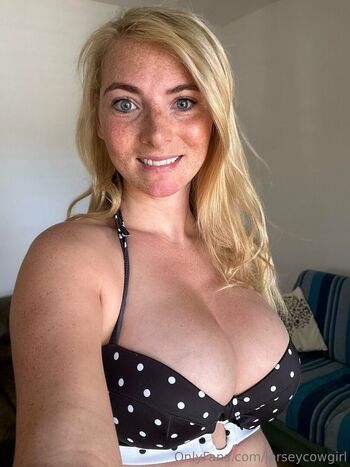 Becky houze leaked private photo uncensored HD quality
