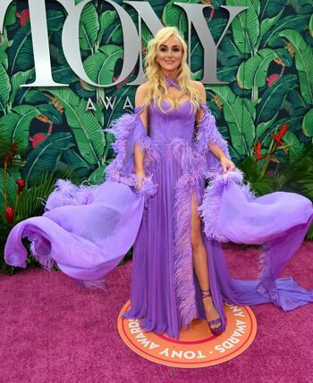 Betsy wolfe leaked private photo uncensored HD quality
