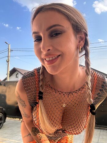 Blond elle page leaked private photo uncensored HD quality
