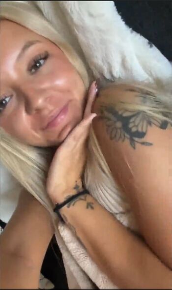 Bobbie moore  page leaked private photo uncensored HD quality