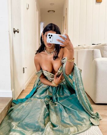 Bollywoodtrapqueen leaked private photo uncensored HD quality