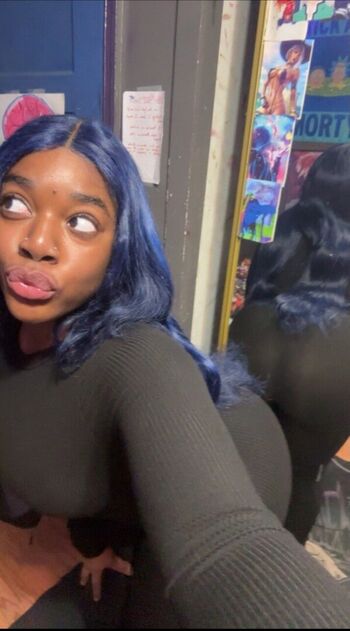 C y leaked private photo uncensored HD quality