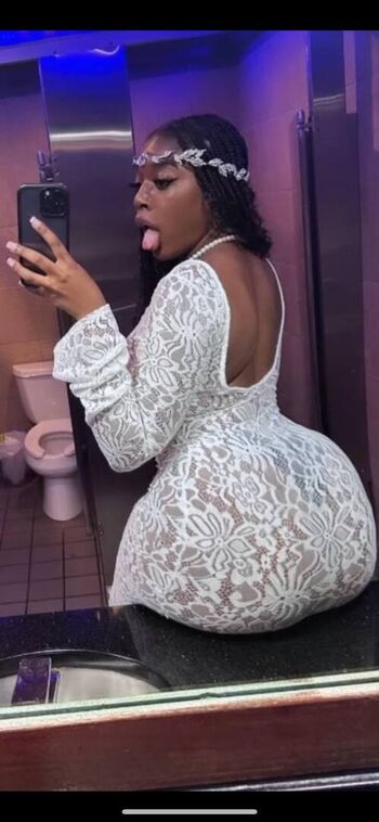 C y leaked private photo uncensored HD quality