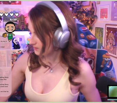 Caitlin marie reacts page leaked private photo uncensored HD quality