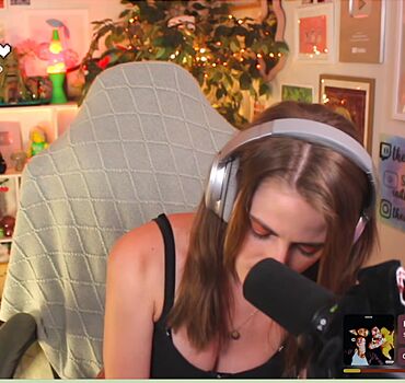 Caitlin marie reacts page leaked private photo uncensored HD quality
