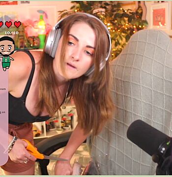 Caitlin marie reacts page leaked private photo uncensored HD quality