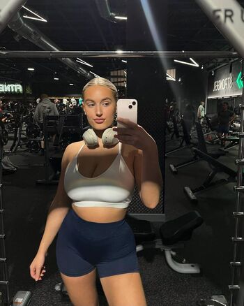 Caitlin perriam page leaked private photo uncensored HD quality