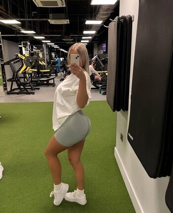 Caitlin perriam page leaked private photo uncensored HD quality