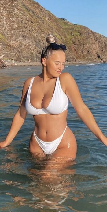 Caitlin perriam leaked private photo uncensored HD quality
