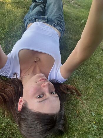 Caitlinerinoneill  page leaked private photo uncensored HD quality