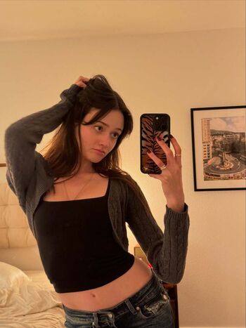 Caitlinerinoneill  page leaked private photo uncensored HD quality