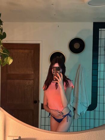 Caitlinerinoneill  page leaked private photo uncensored HD quality