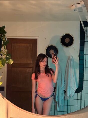 Caitlinerinoneill  page leaked private photo uncensored HD quality