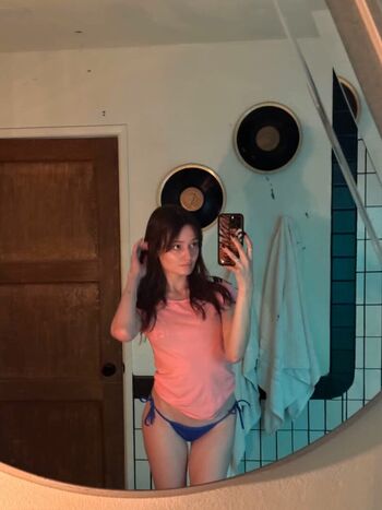 Caitlinerinoneill  page leaked private photo uncensored HD quality