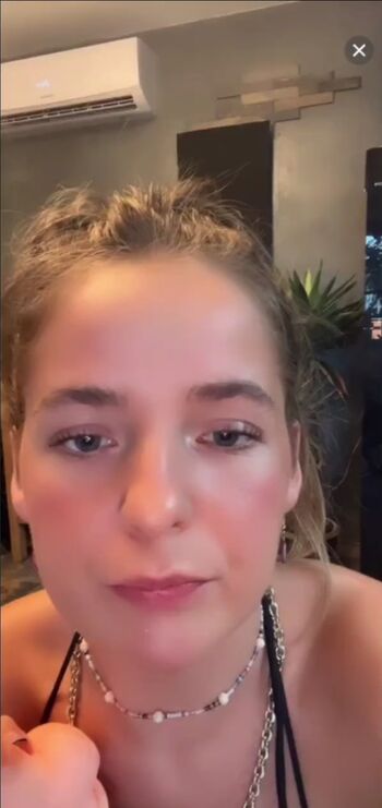 Cakesbycoco leaked private photo uncensored HD quality