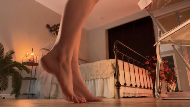 Cam girls feet content leaked private photo uncensored HD quality