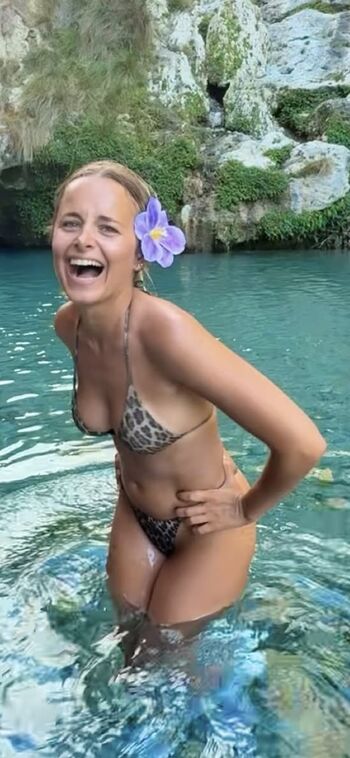 Camille lv page leaked private photo uncensored HD quality