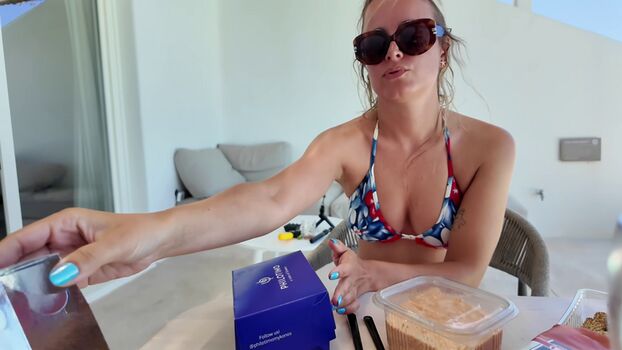 Camille lv leaked private photo uncensored HD quality