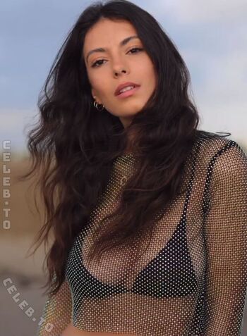 Caroline podlewski page leaked private photo uncensored HD quality