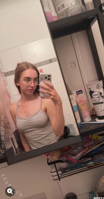 Celineiswyld leaked private photo uncensored HD quality