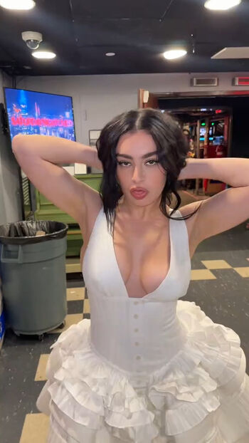 Charli xcx page leaked private photo uncensored HD quality