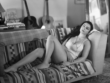 Charli xcx page leaked private photo uncensored HD quality