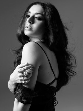 Charli xcx page leaked private photo uncensored HD quality