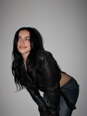Charli xcx page leaked private photo uncensored HD quality