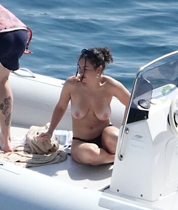 Charli xcx page leaked private photo uncensored HD quality