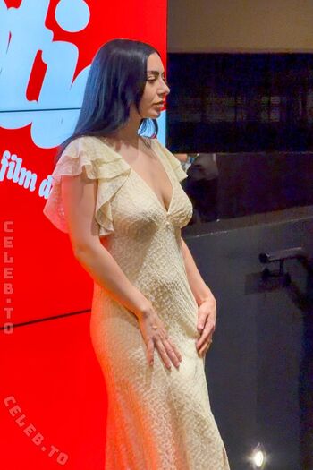 Charli xcx page leaked private photo uncensored HD quality