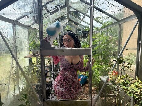 Charli xcx leaked private photo uncensored HD quality