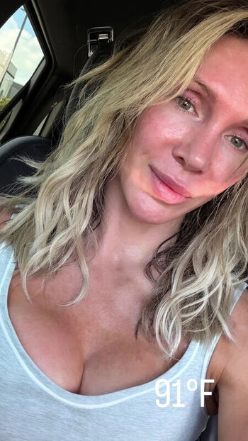 Charlotte flair leaked private photo uncensored HD quality