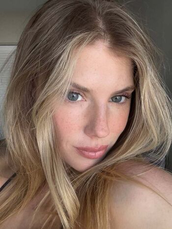 Charlotte mckinney  page leaked private photo uncensored HD quality