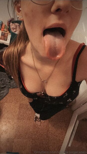 Chelsiesky xoxo leaked private photo uncensored HD quality