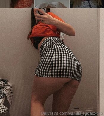 Chelsiesky xoxo leaked private photo uncensored HD quality