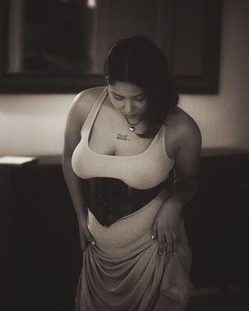 Chirasree sarkar page leaked private photo uncensored HD quality