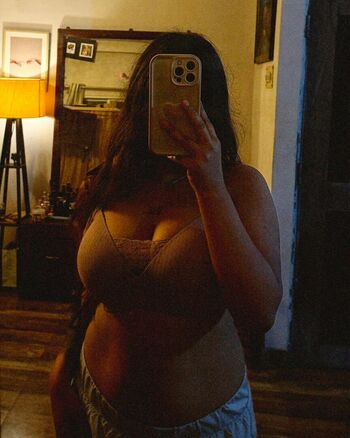 Chirasree sarkar page leaked private photo uncensored HD quality
