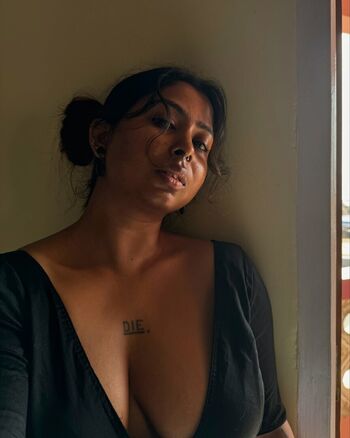 Chirasree sarkar page leaked private photo uncensored HD quality