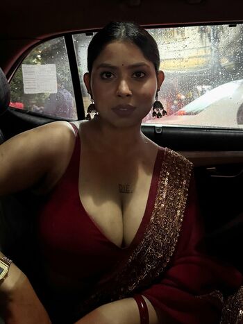 Chirasree sarkar page leaked private photo uncensored HD quality