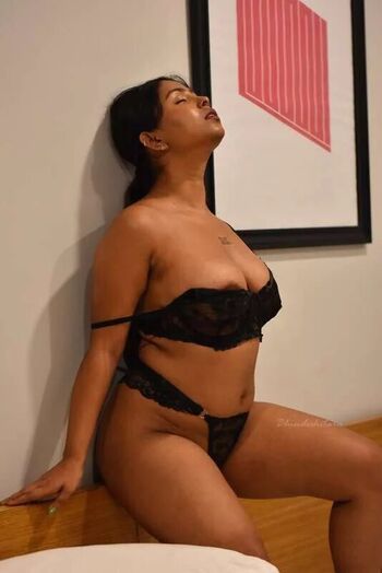 Chirasree sarkar page leaked private photo uncensored HD quality