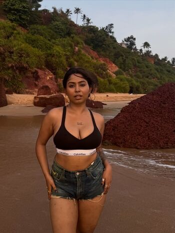 Chirasree sarkar leaked private photo uncensored HD quality