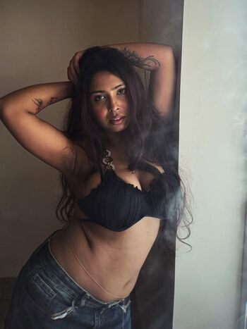 Chirasree sarkar leaked private photo uncensored HD quality