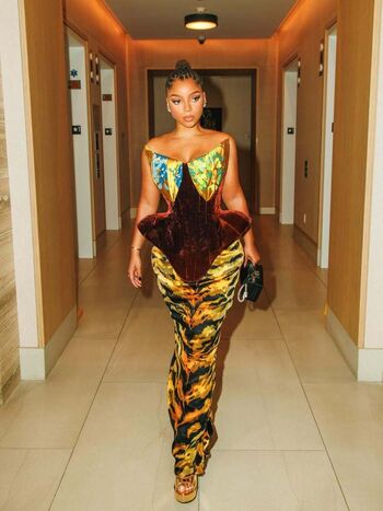 Chloe bailey page leaked private photo uncensored HD quality