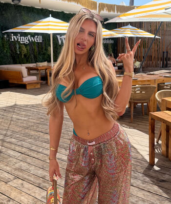 Chloe burrows leaked private photo uncensored HD quality