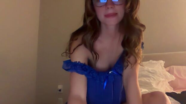 Chloecookk page leaked private photo uncensored HD quality