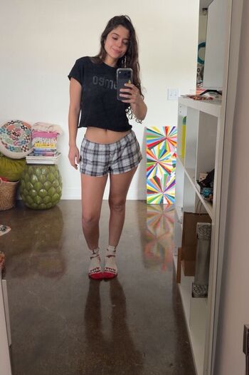 Chloeforero  page leaked private photo uncensored HD quality