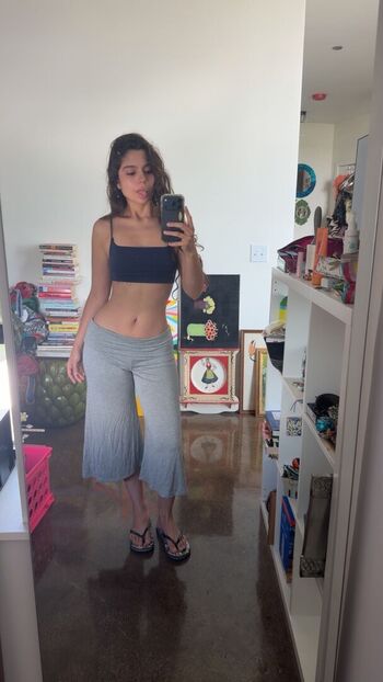 Chloeforero  page leaked private photo uncensored HD quality