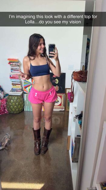 Chloeforero leaked private photo uncensored HD quality
